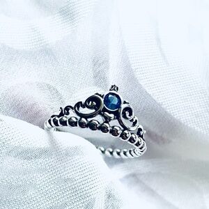 💙 NWOT Princess Cinderella Blue Tiara Ring 👑